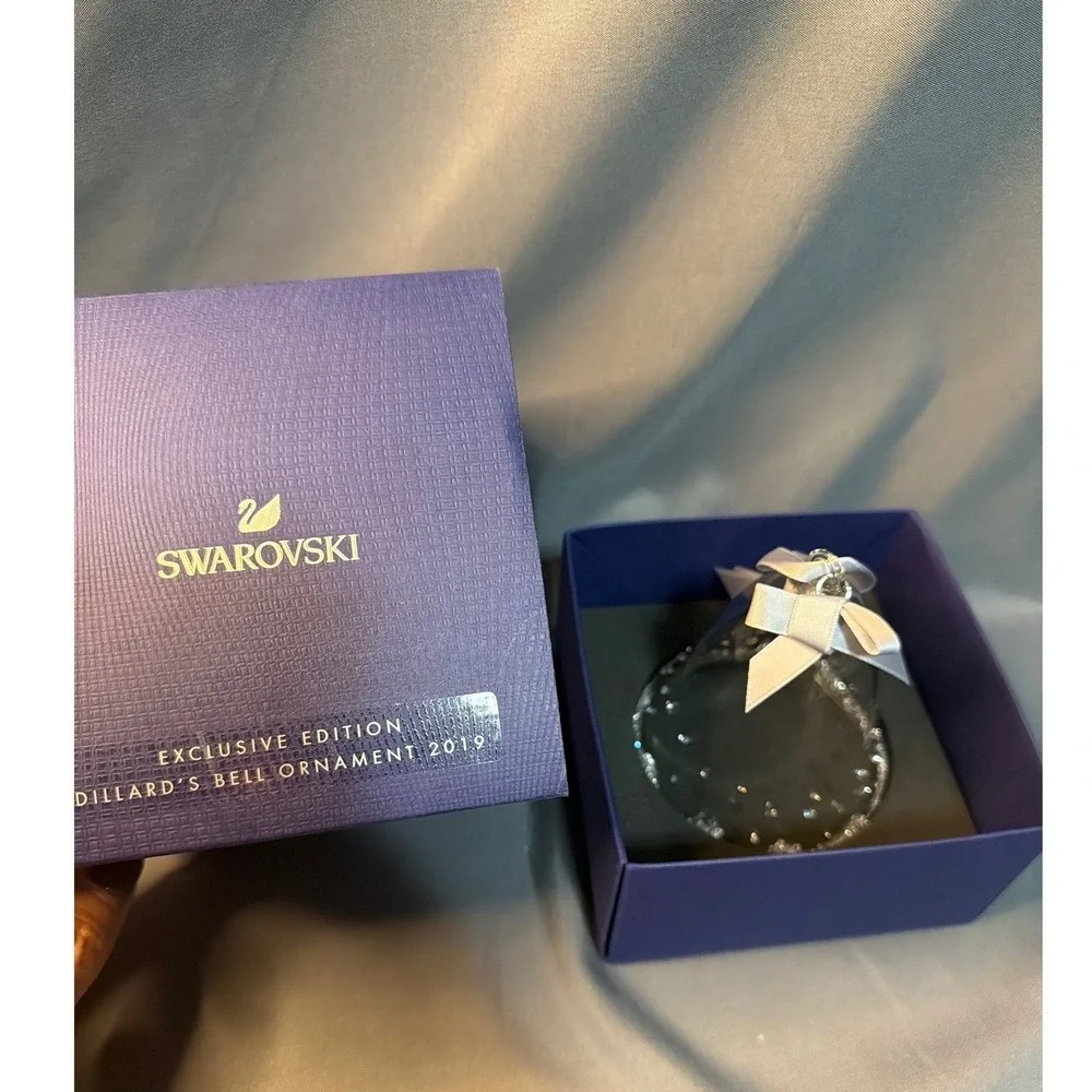 Swarovski 2019 Dillard's Exclusive Edition Bell Ornament Clear Crystal 5476011